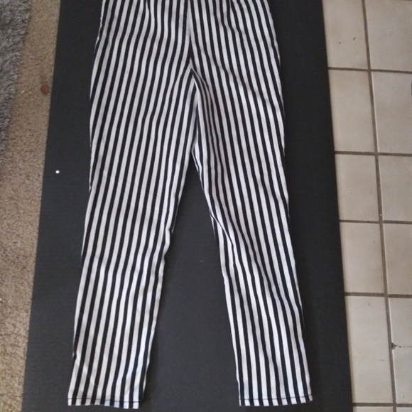 Pant - Picture 5 of 5